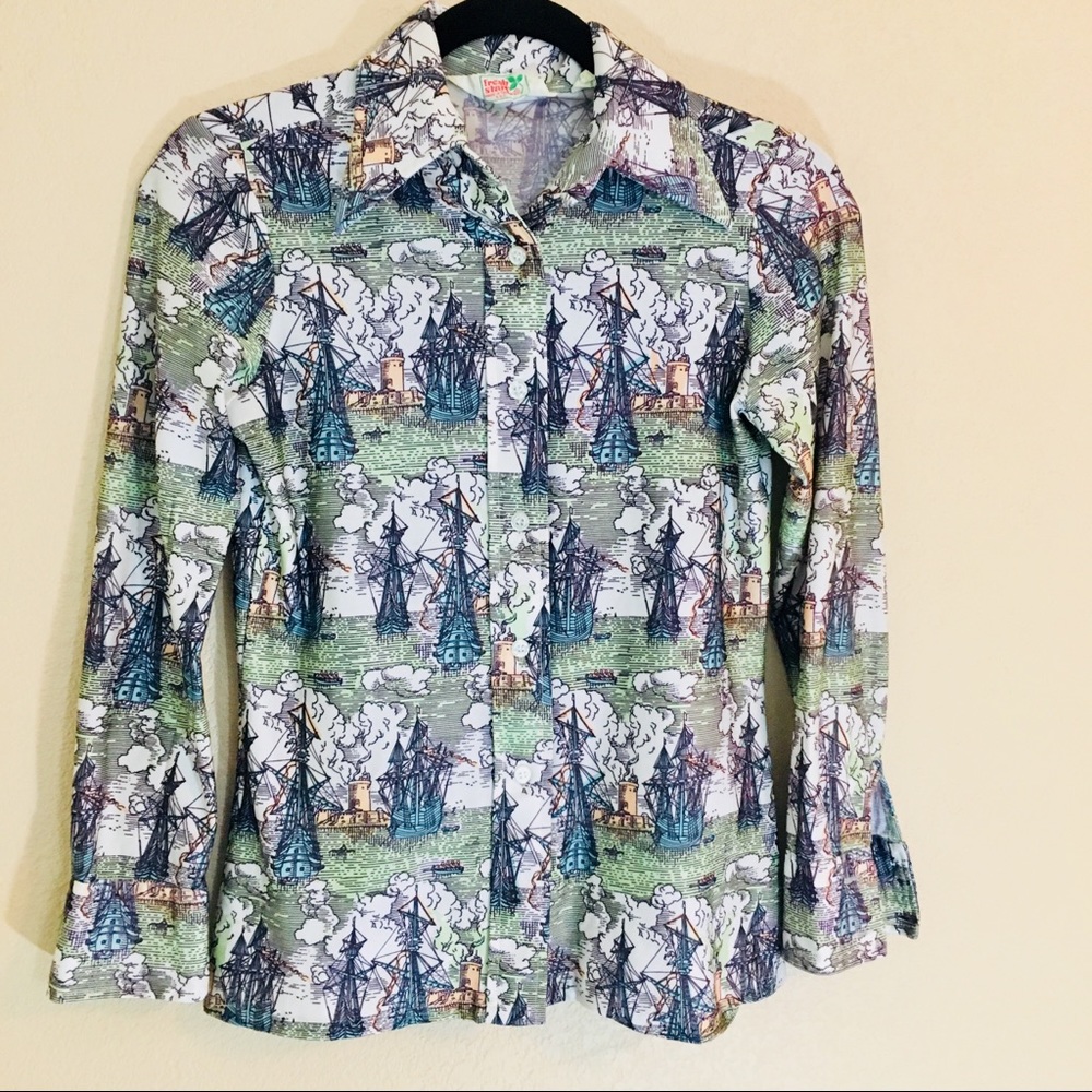 Vintage button down collar shirt pastel boat print